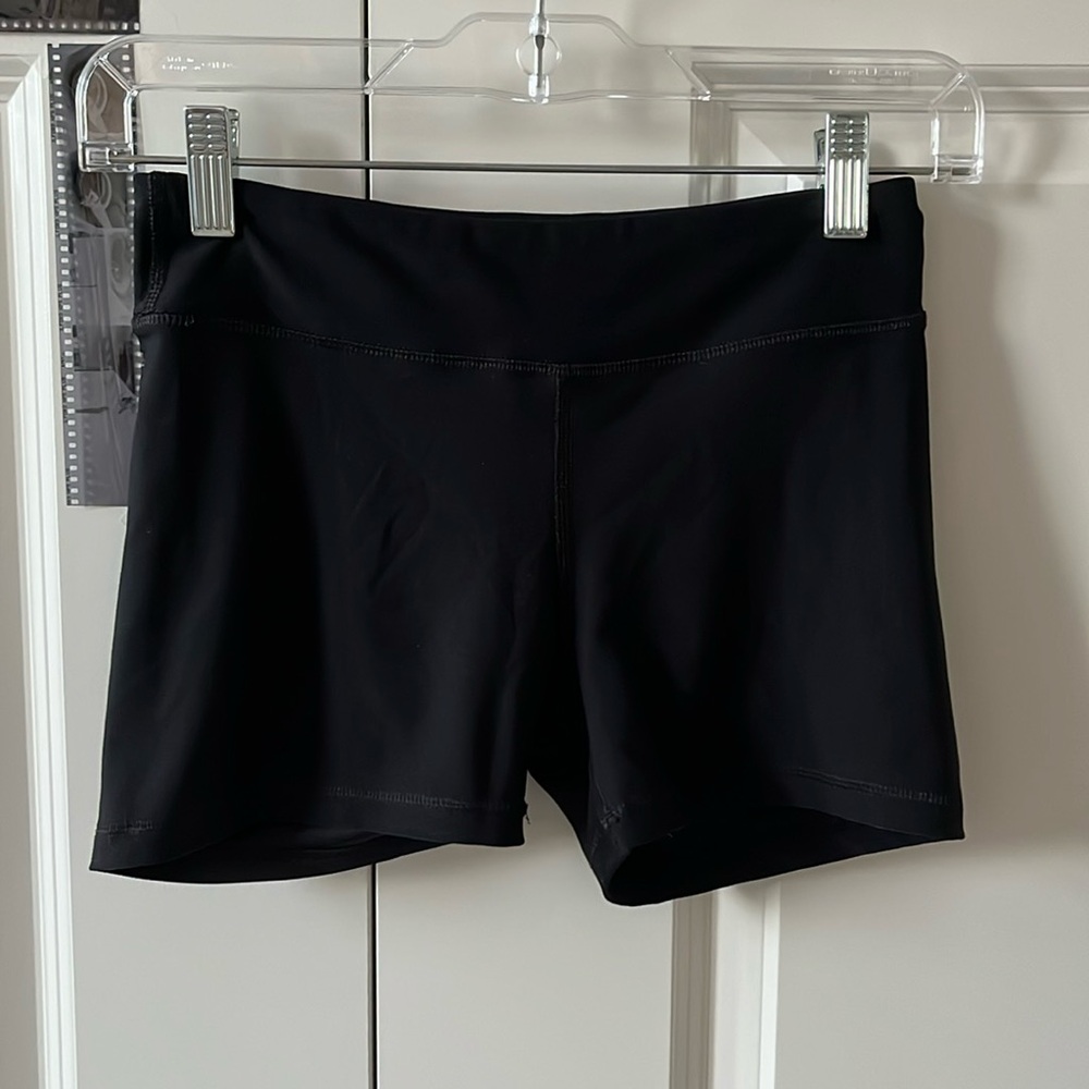 Black fitted girls short - size L/12